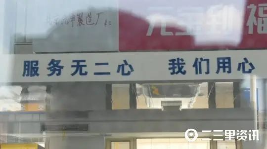 DƬ